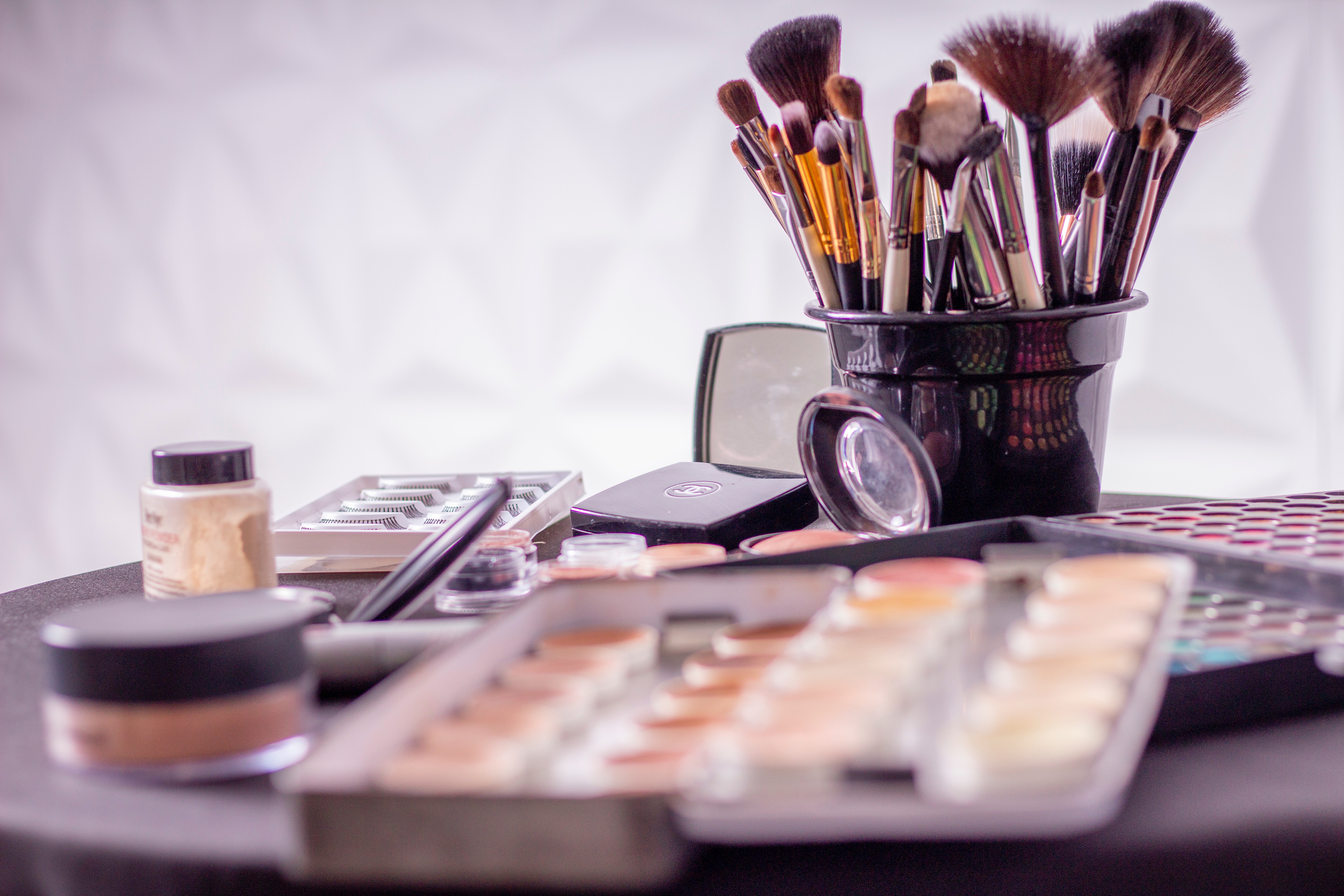 O que usar e o que evitar na maquiagem para o trabalho